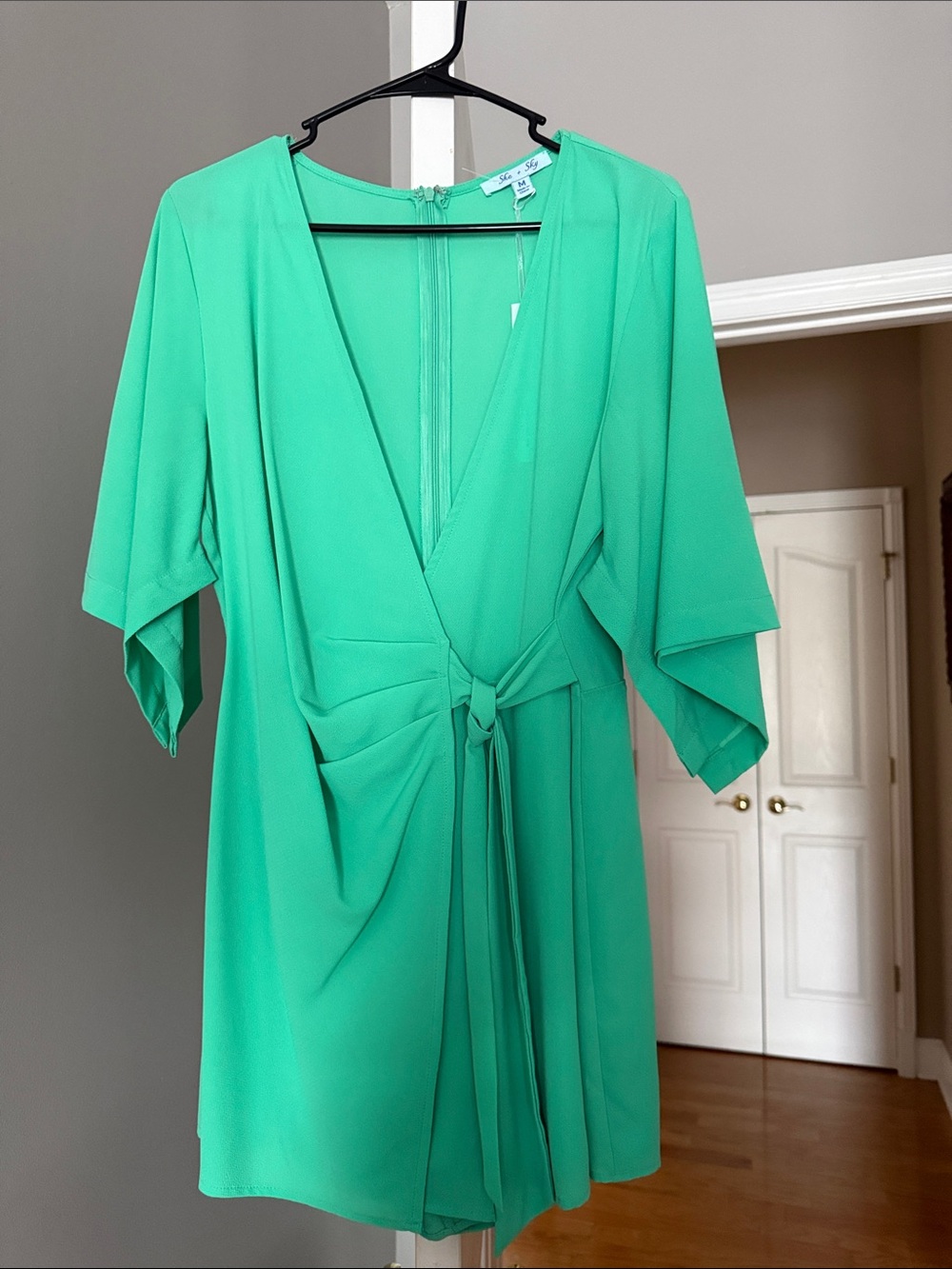 Green V-Neck Tie-Front skort/dress